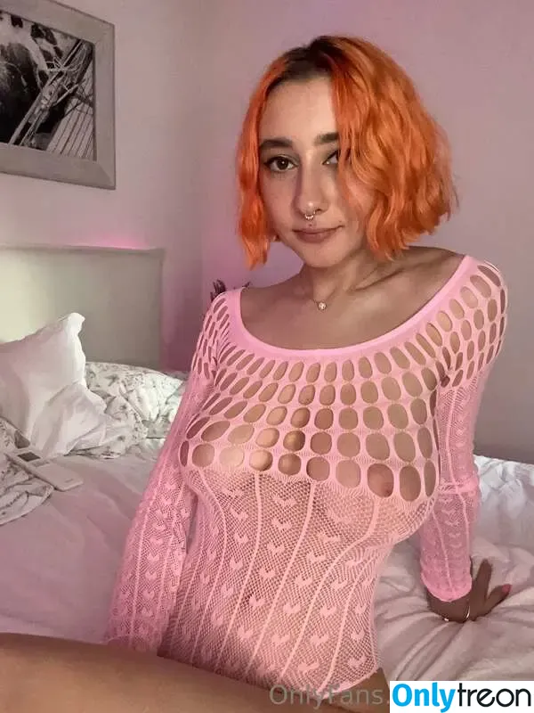 leliloo nude photo #0722 (lelilou.official)