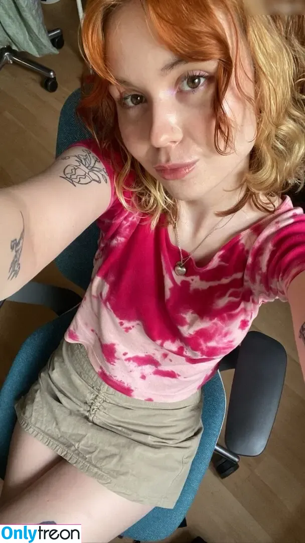 Lena blauer Haken nude photo #0037 (lenablauerhaken)