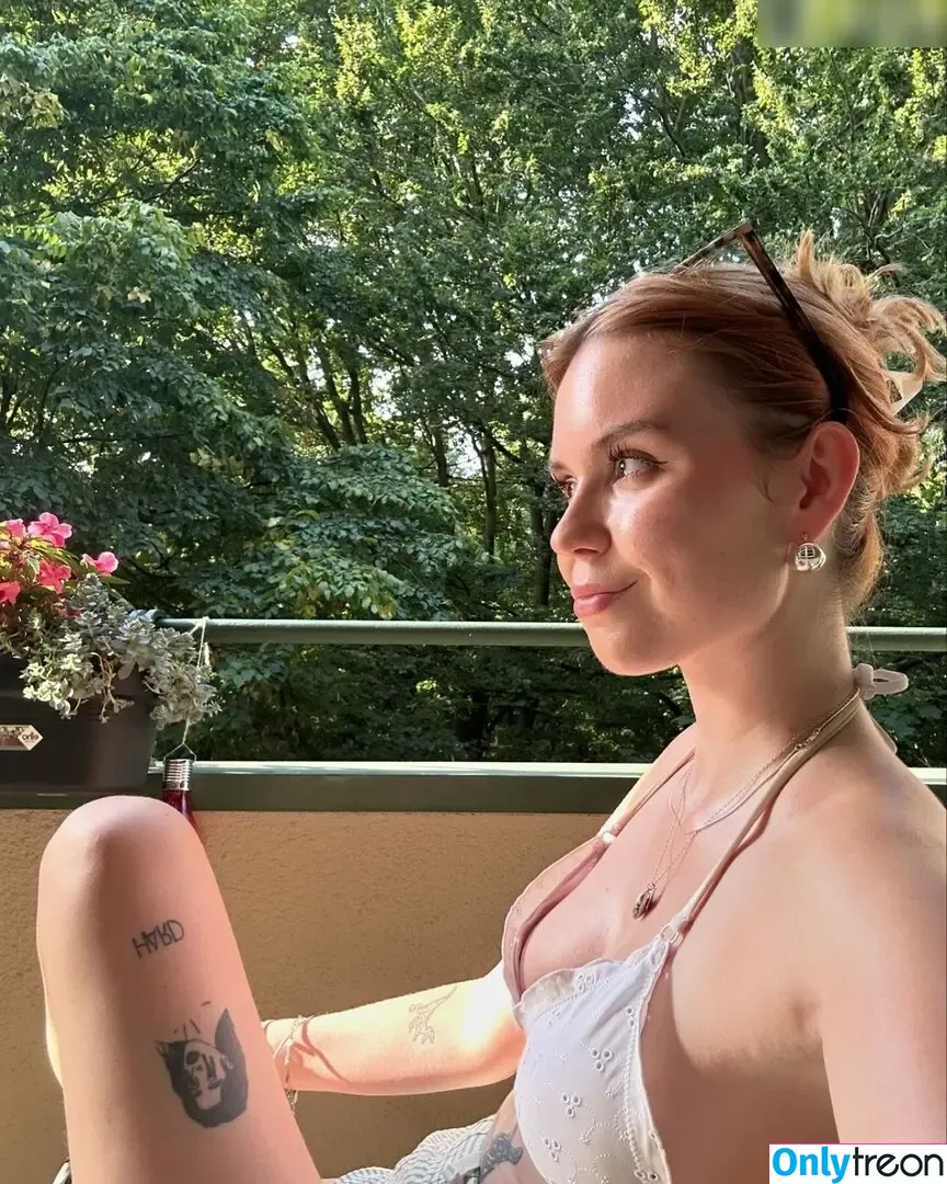Lena blauer Haken nude photo #0058 (lenablauerhaken)