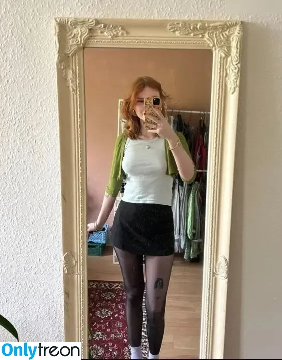 Lena blauer Haken nude photo #0061 (lenablauerhaken)