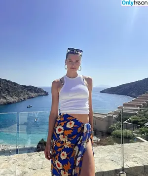 Lena Gercke / lenagercke nude photo #0853