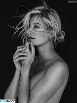 Lena Gercke / lenagercke nude photo #0906