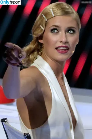 Lena Gercke / lenagercke nude photo #0964