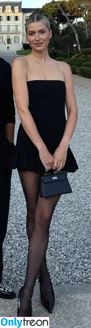 Lena Gercke nude photo #0831 (lenagercke)