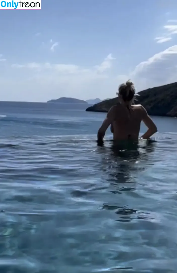 Lena Gercke nude photo #0856 (lenagercke)