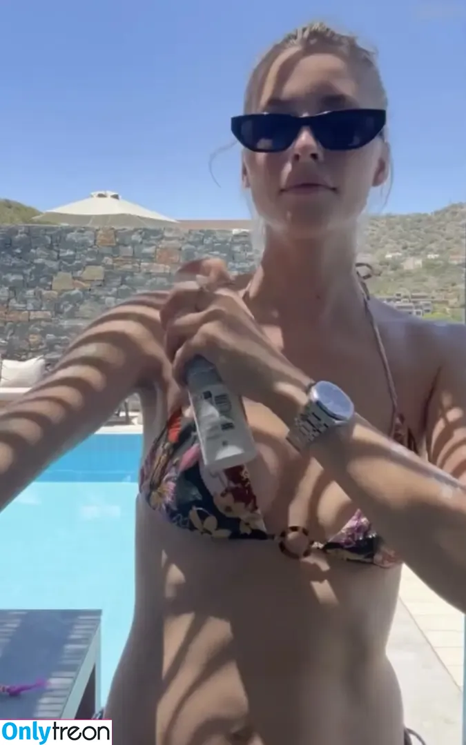 Lena Gercke nude photo #0874 (lenagercke)