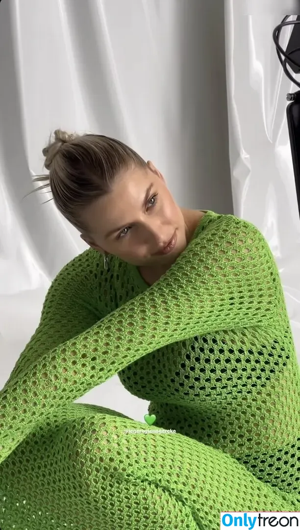 Lena Gercke nude photo #0991 (lenagercke)