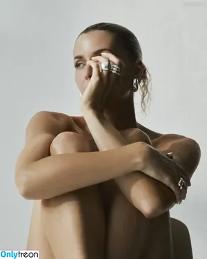 Lena Gercke / lenagercke nude photo #1385