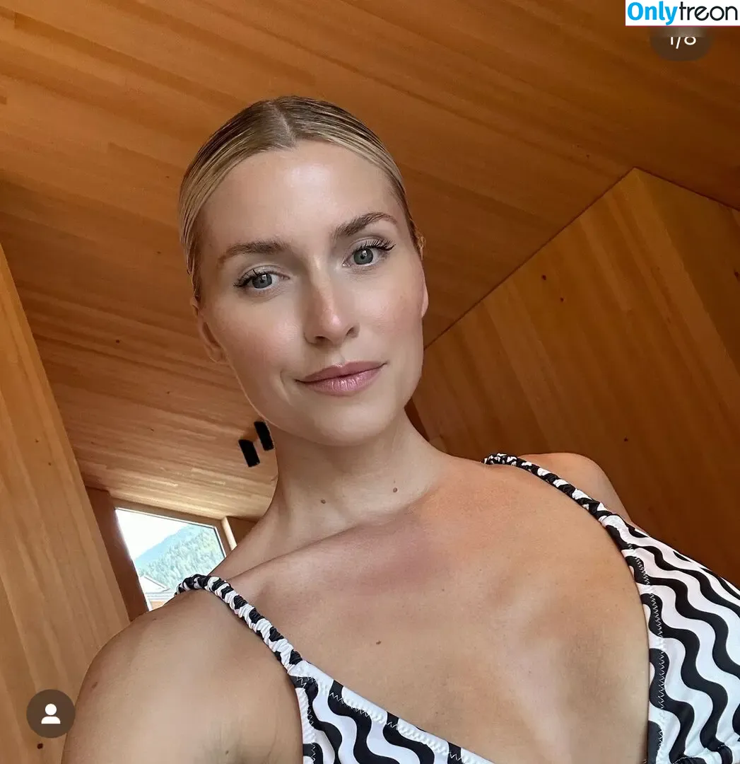 Lena Gercke nude photo #1020 (lenagercke)