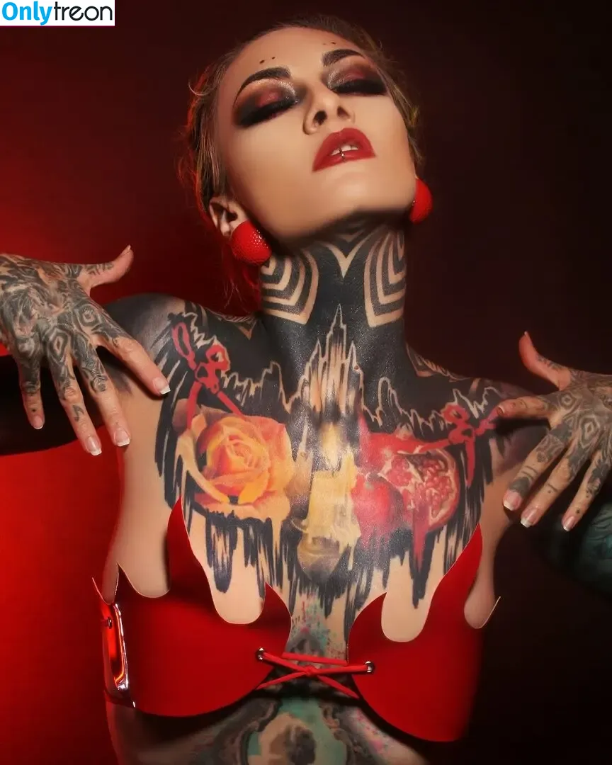 Lena Scissorhands (Infected Rain) nude photo #0005 (lenascissorhands)