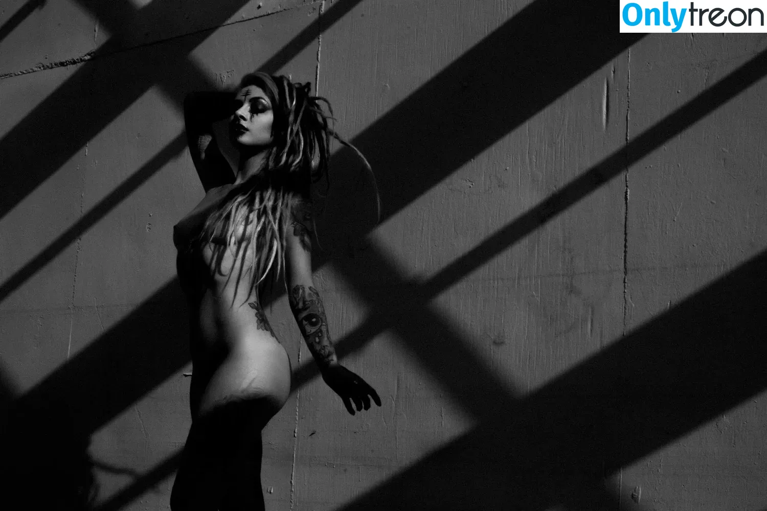 Lena Scissorhands голая photo #0029 (Lena Scissorhands)