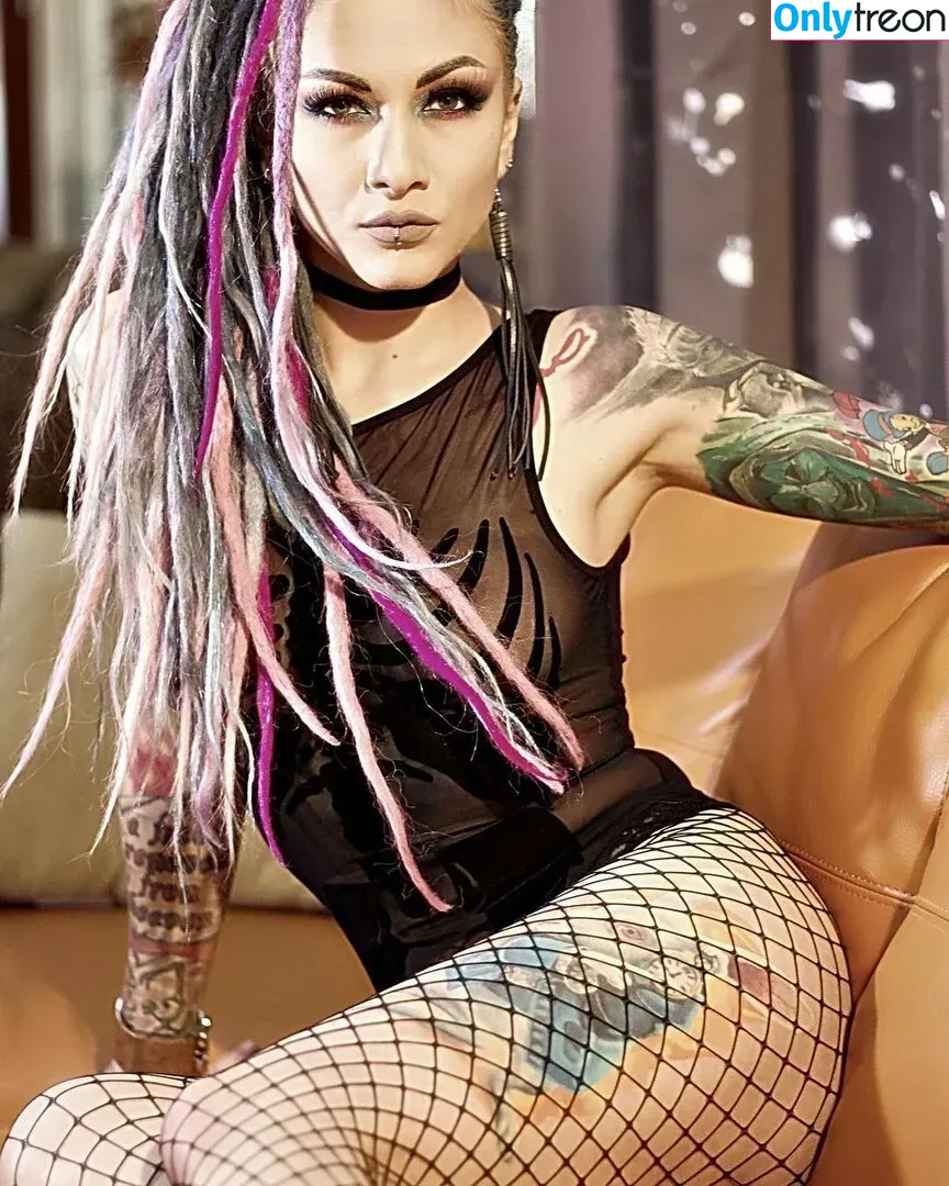 Lena Scissorhands голая photo #0048 (Lena Scissorhands)