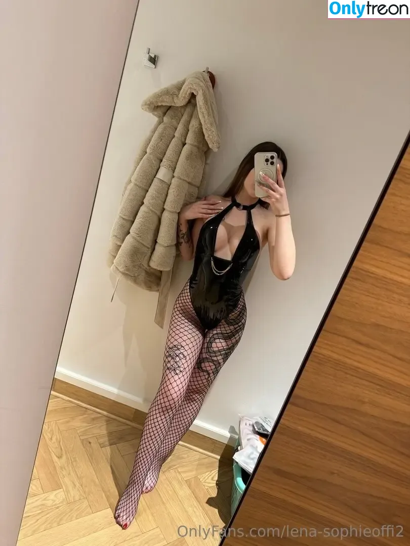 Lena-Sophie голая photo #0200 (Lena Sophie / LenaSophieoffi / _lenasophie_offi_)