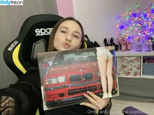 lena-sophieoffi2 / lenasophie_offi_ фото голая #0024