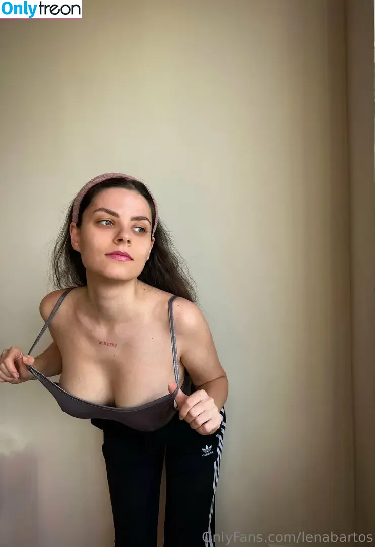 Lenabartos nude photo #0212 (lenabartos_)