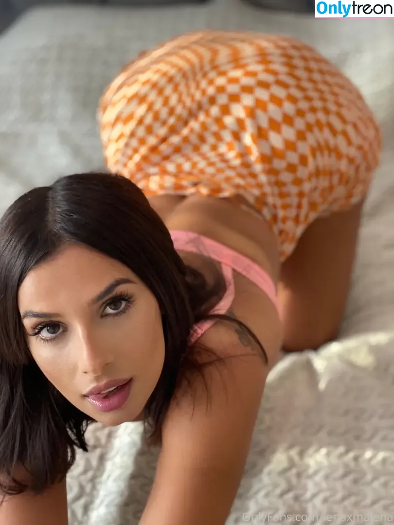 lenaxmalena nude photo #0120 (lenaxmalena)