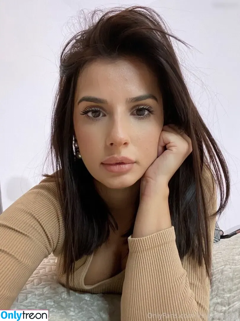 lenaxmalena nude photo #0212 (lenaxmalena)