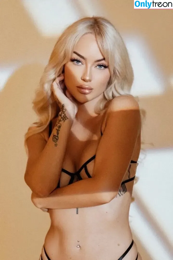 Lene Angelica nude photo #0016 (Berg Nilsen / angelicajnilsen / leneangelica)
