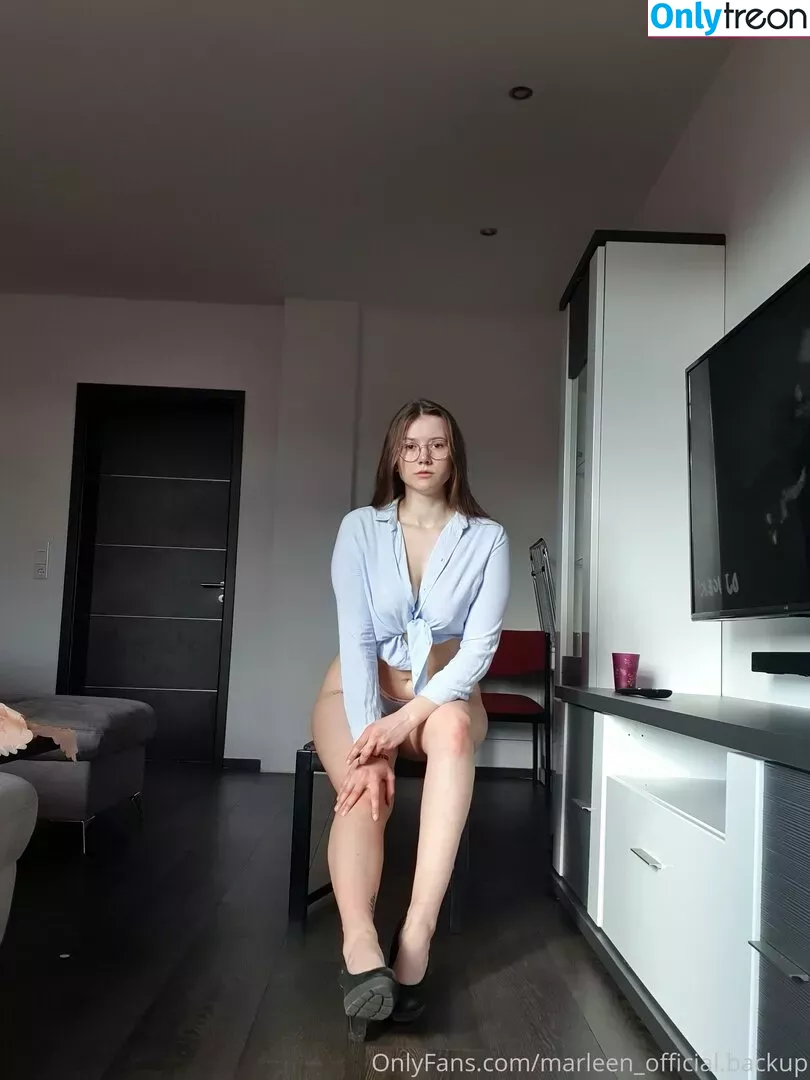 leni_official nude photo #0034 (leni_official.x)