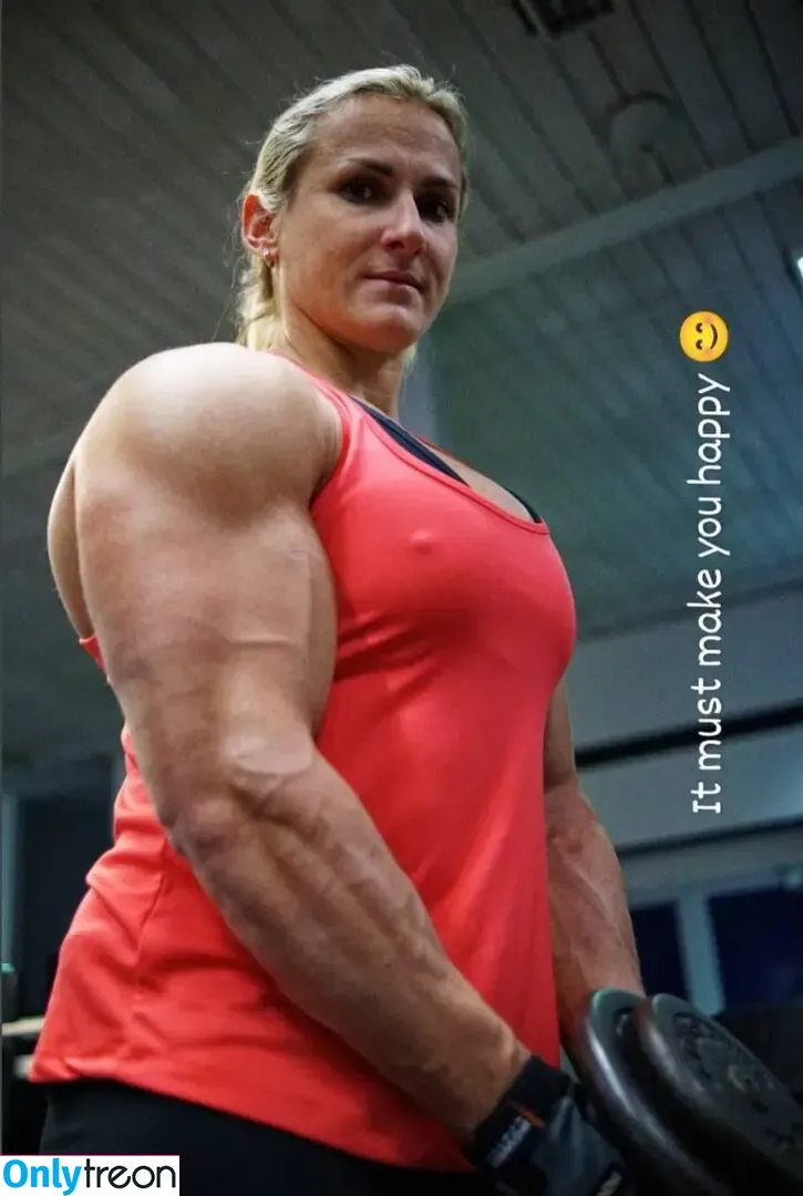 Lenka Ferenčuková nude photo #0007 (Lenka Ferencukova / bicepsgoddess / lenkaferencukova)