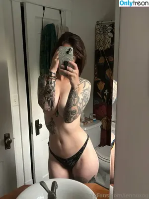 lennoxog / lennox_mainhattan nude photo #0035