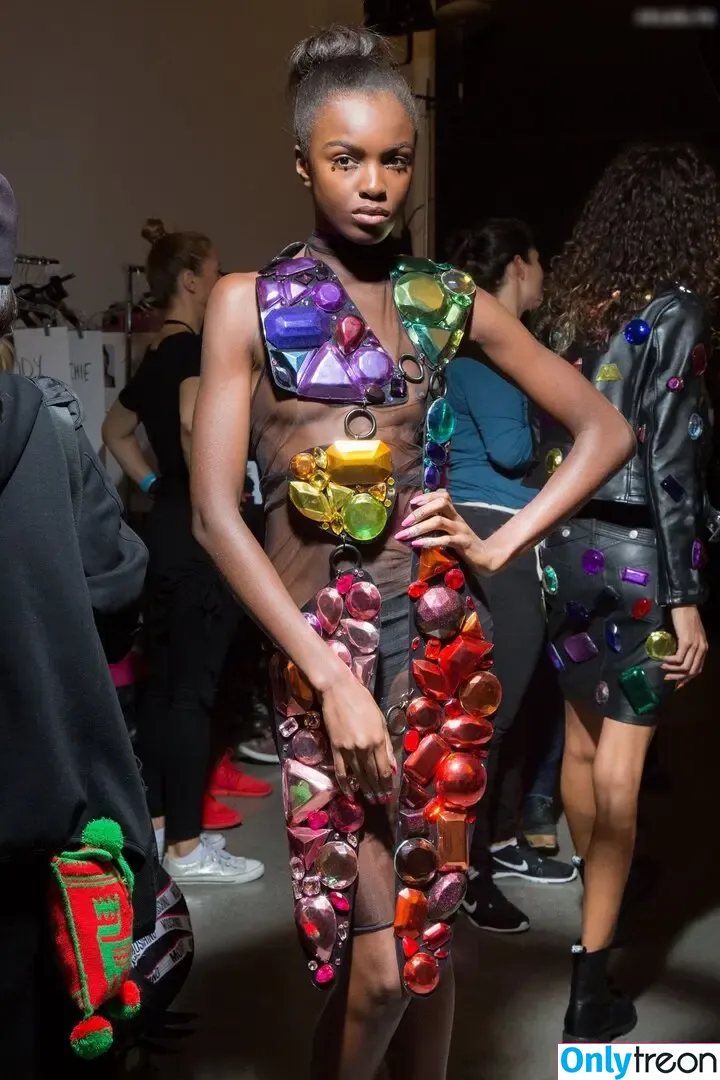 Leomie Anderson nude photo #0006 (leomieanderson)