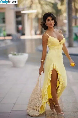 leonayla / leonaylamessy nude photo #0011