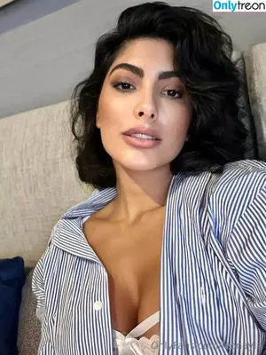leonayla / leonaylamessy nude photo #0021