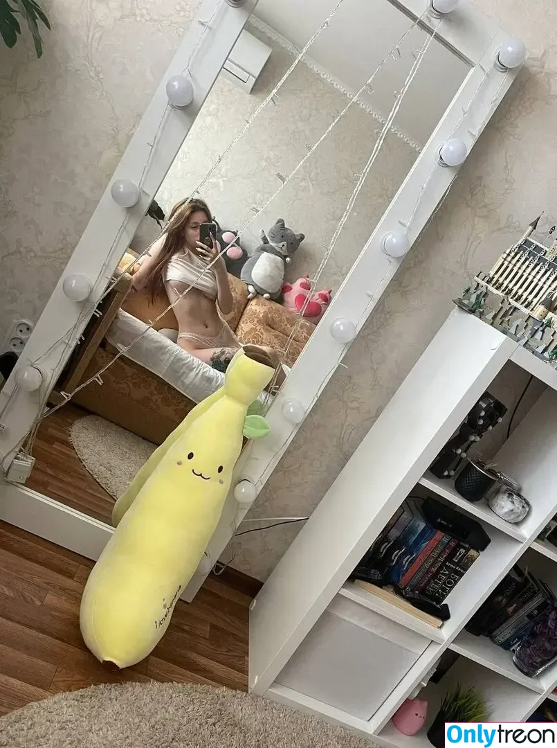 leonesan nude photo #0008 (leonesanl / yinyleon)