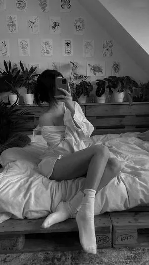 Leonie Busse / leonie__busse фото голая #0119