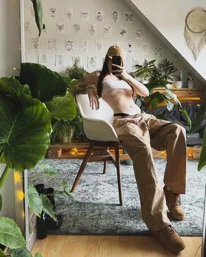 Leonie Busse / leonie__busse фото голая #0130