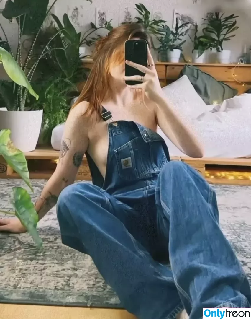 Leonie Busse голая photo #0069 (leonie__busse)