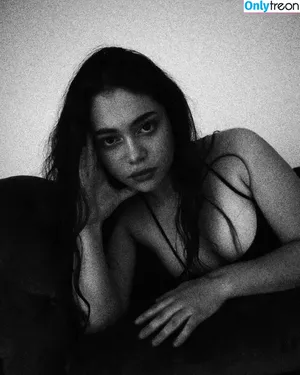  nude photo #0001