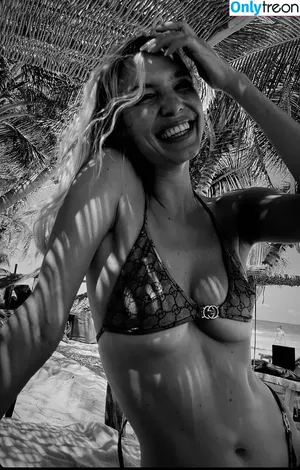 Leonie Hanne / leoniehanne / ohhcouture nude photo #0070
