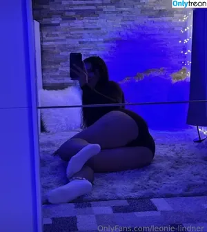  nude photo #0003