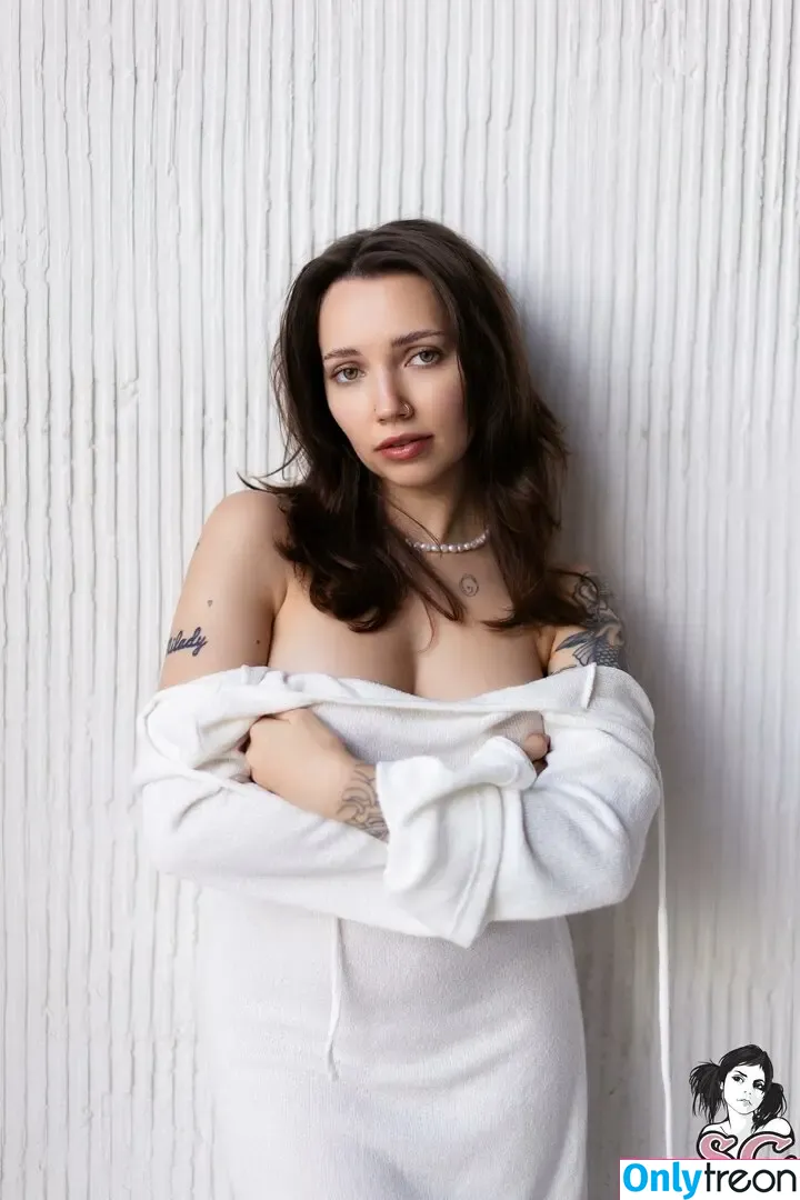 Lerahon nude photo #0380 (danielladan_ / danniela_dan / suicidegirls)