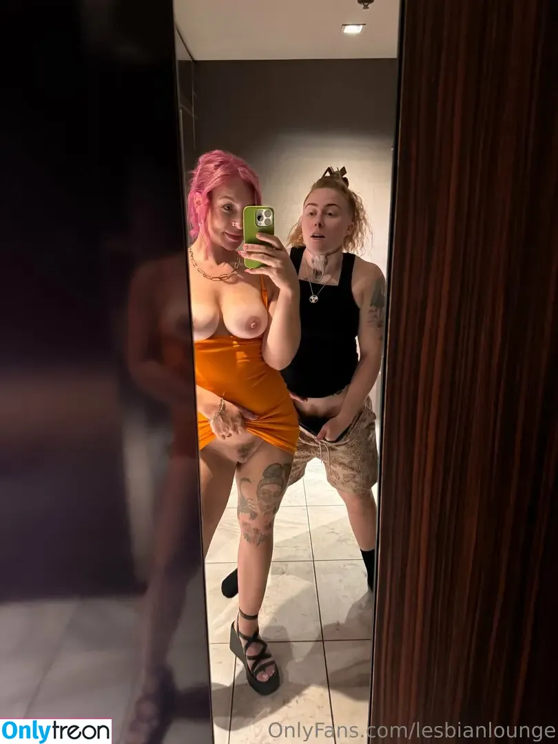 Lesbianlounge голая photo #0072 (thelesbianlounge)