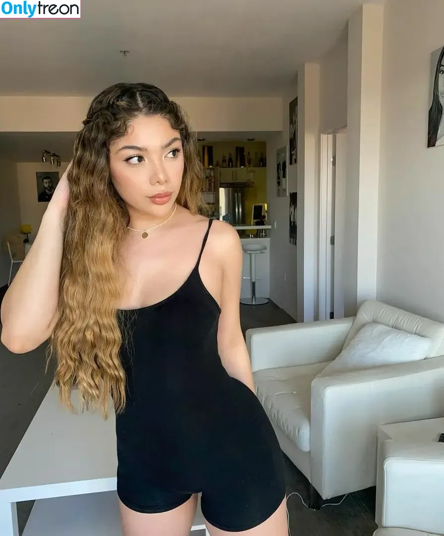 leshlieguerrero nude photo #0011 (leshlieguerrero)