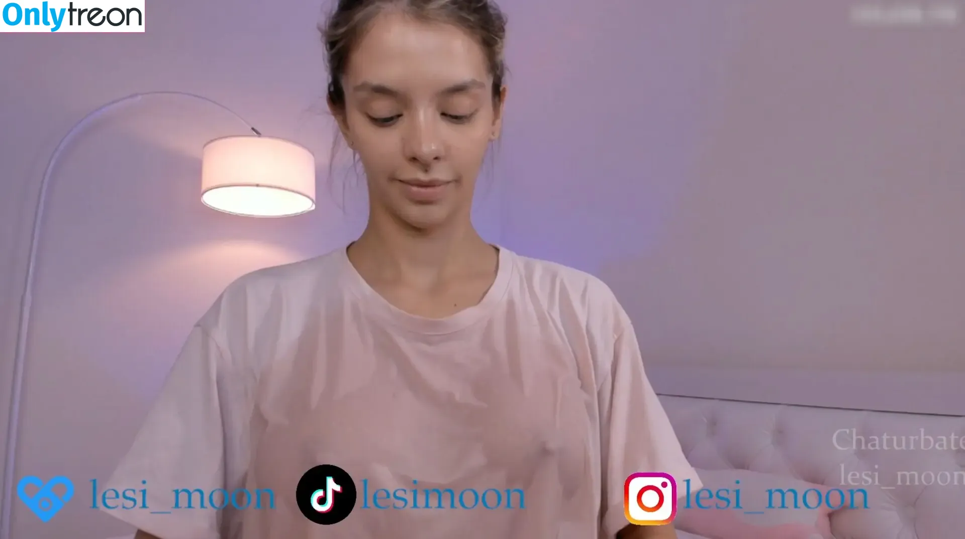 Lesi_Moon nude photo #0066 (lesliemoon01)