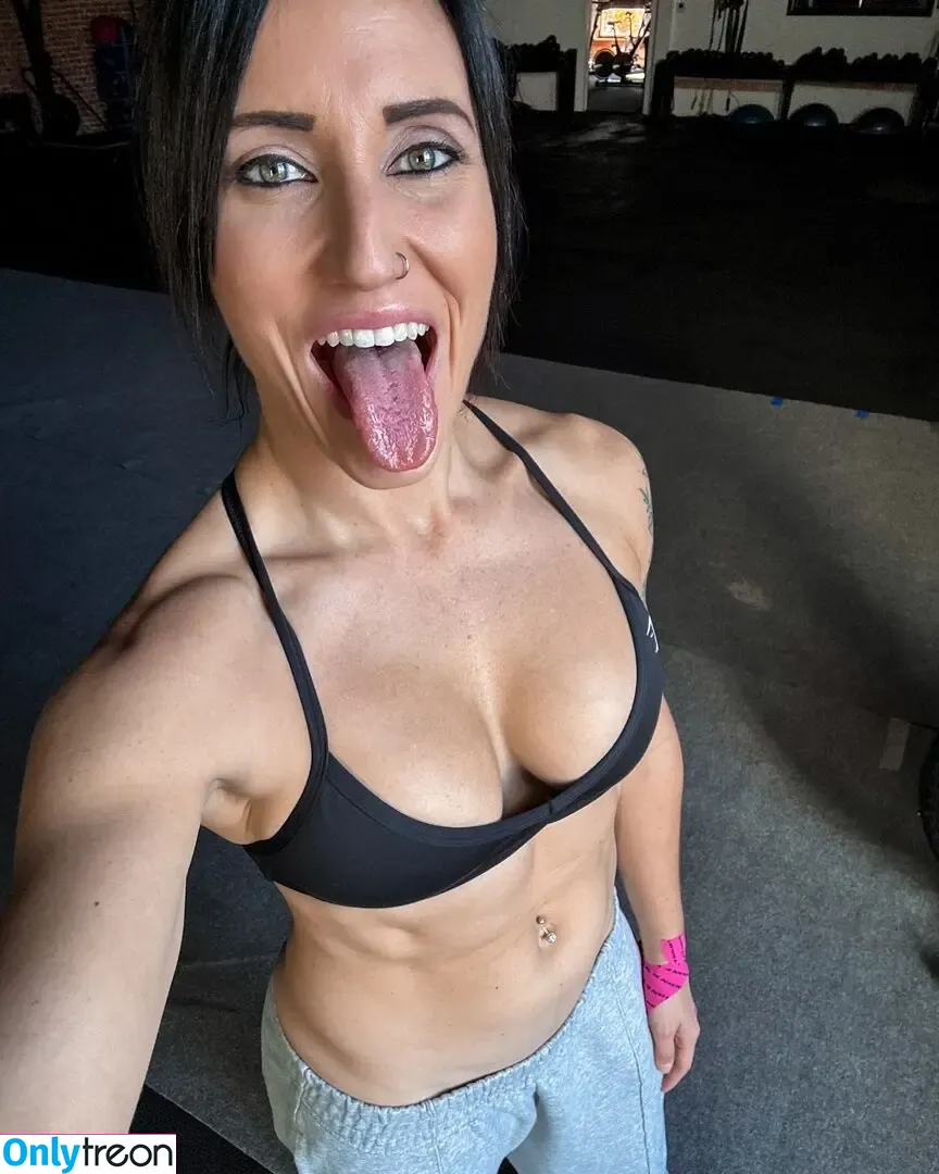 Lesley Cusumano nude photo #0090 (lesley_cusumano)