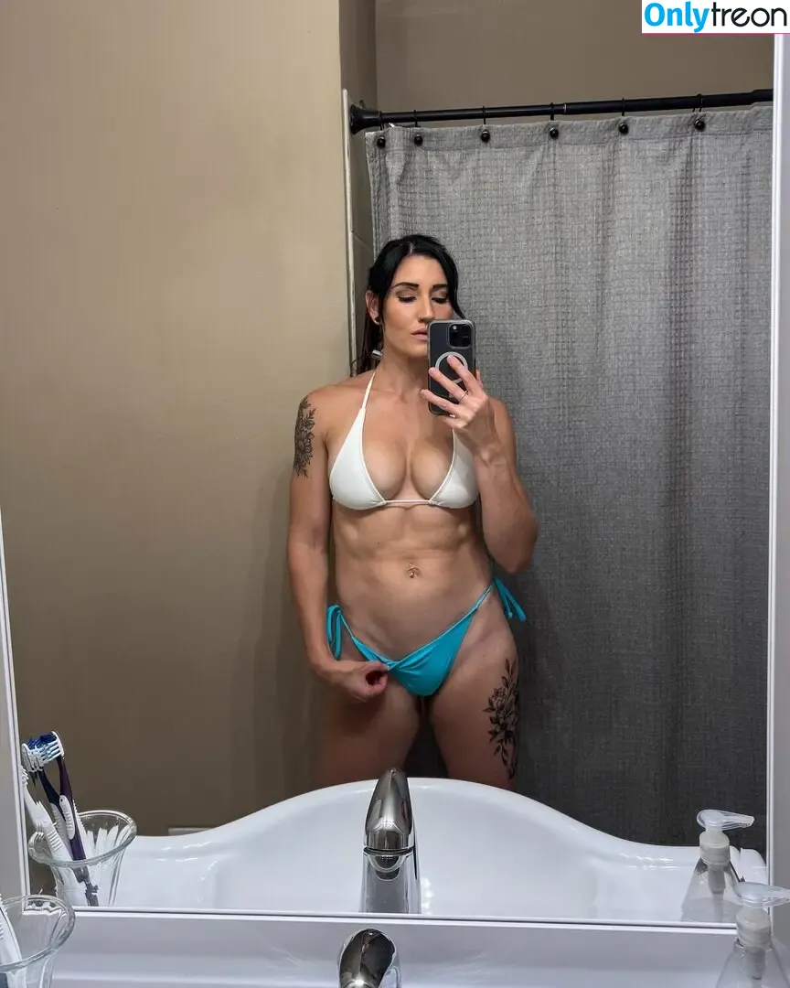 Lesley Cusumano nude photo #0093 (lesley_cusumano)