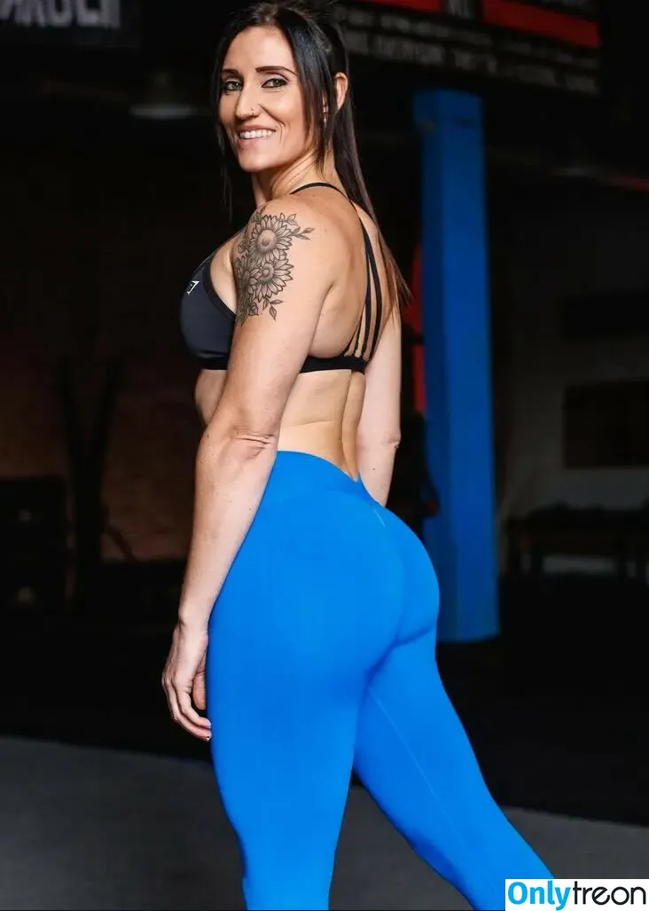 Lesley Cusumano nude photo #0095 (lesley_cusumano)
