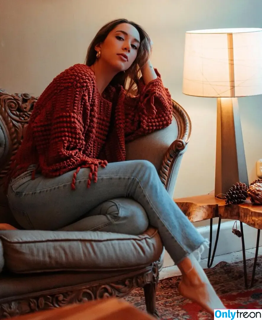 Leslie Carolina nude photo #0047 (caromirandagt)