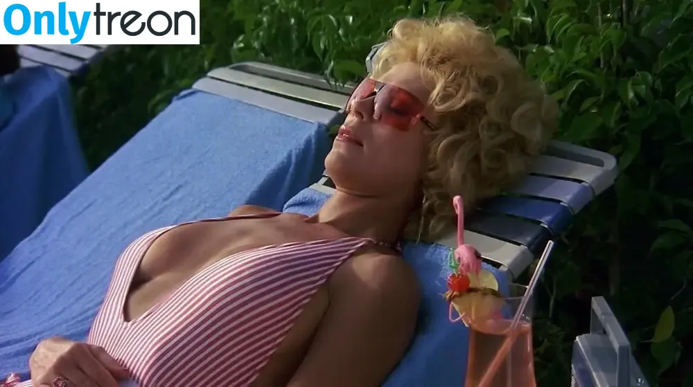 Leslie Easterbrook nude photo #0032 (beautiful.lesliee)