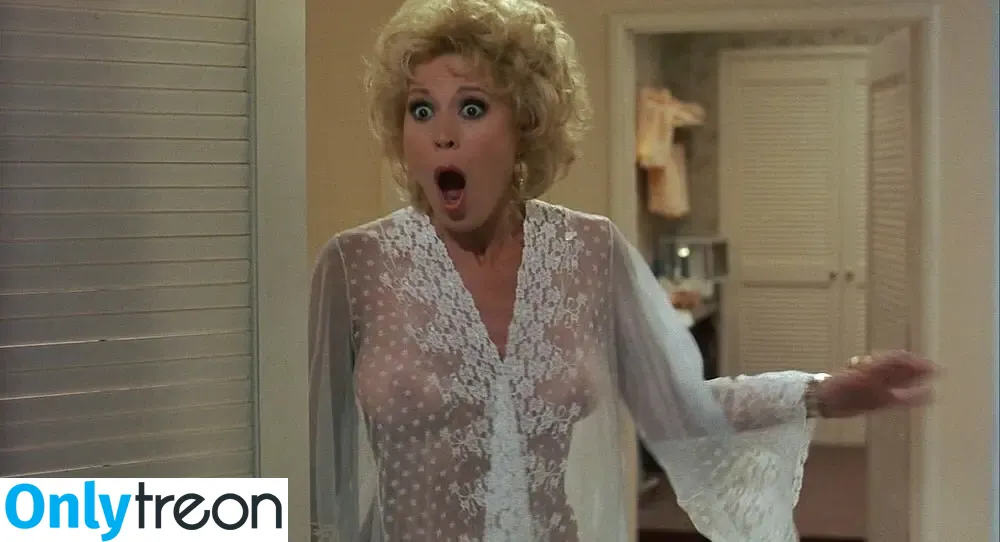 Leslie Easterbrook nude photo #0042 (beautiful.lesliee)