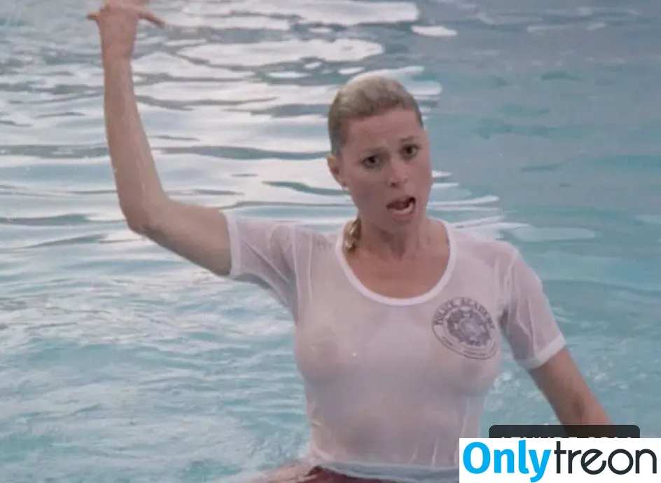 Leslie Easterbrook nude photo #0048 (beautiful.lesliee)