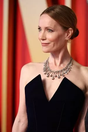 Leslie Mann / lesliemann фото голая #0025