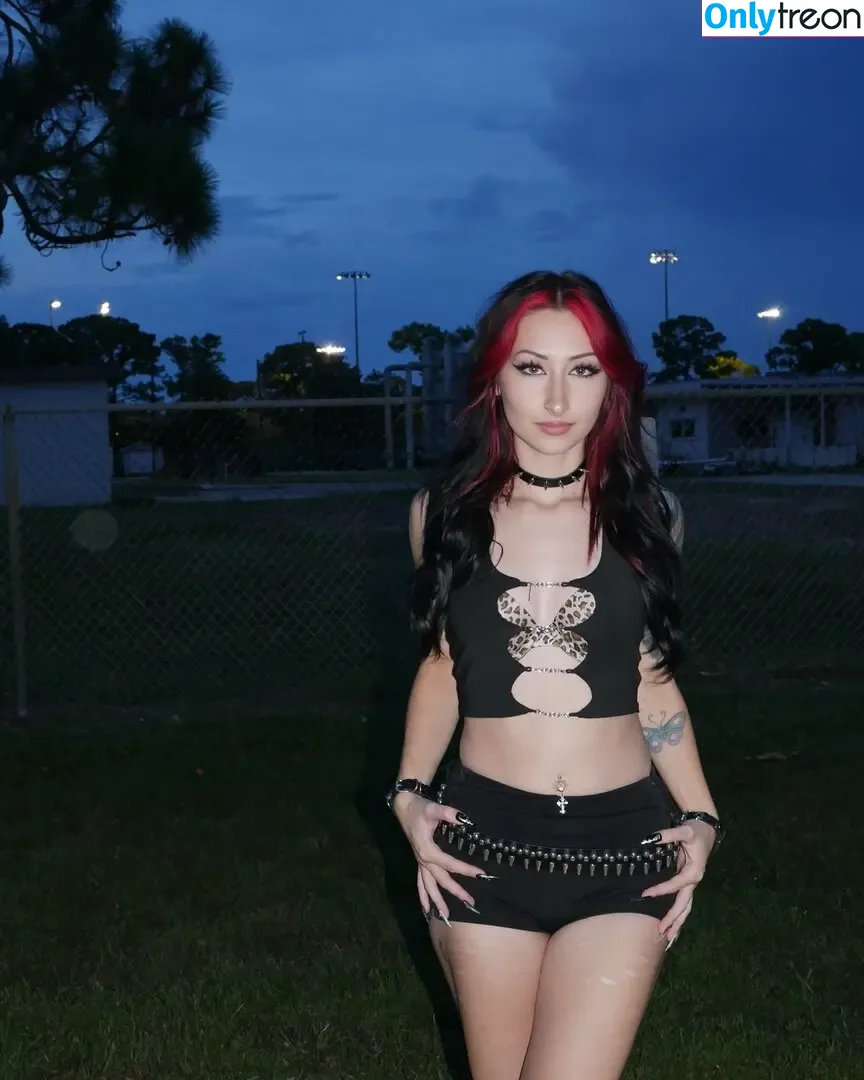 lethal__lex nude photo #0002 (lexylethal)