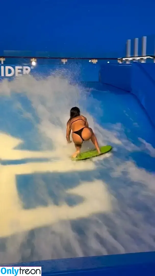 Leticia Bufoni голая photo #0452 (leticiabufoni)