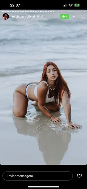 Leticia Castro / Castrollet / DEZOITOU / leticiacastroficial / thayscastro nude photo #0092